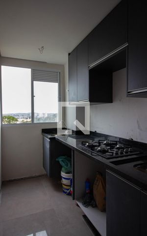 Apartamento para alugar com 44m², 2 quartos e sem vaga Apartamento para alugar com 44m², 2 quartos e sem vagaCozinha-Lavanderia