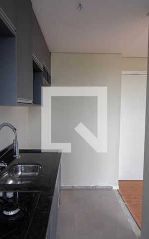 Apartamento para alugar com 44m², 2 quartos e sem vaga Apartamento para alugar com 44m², 2 quartos e sem vagaCozinha-Lavanderia
