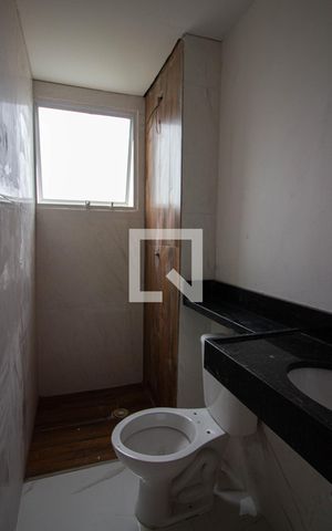 Apartamento para alugar com 44m², 2 quartos e sem vaga Apartamento para alugar com 44m², 2 quartos e sem vagaBanheiro