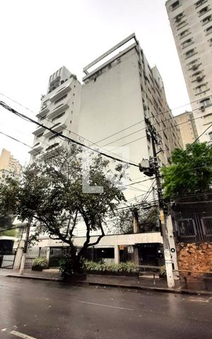 Apartamento à venda com 180m², 3 quartos e 2 vagas Apartamento à venda com 180m², 3 quartos e 2 vagasFachada