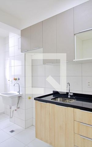 Apartamento à venda com 45m², 2 quartos e 1 vaga Apartamento à venda com 45m², 2 quartos e 1 vagaCozinha