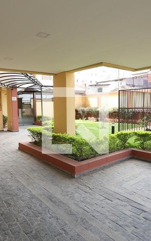 Apartamento à venda com 72m², 2 quartos e 1 vagaÁrea comum 