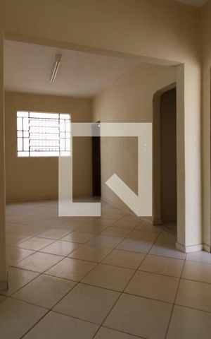 Casa à venda com 310m², 2 quartos e 2 vagasSala/Sala de Jantar/Cozinha