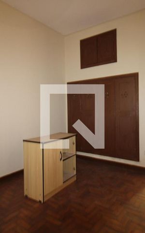 Casa à venda com 310m², 2 quartos e 2 vagasQuarto 2