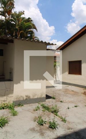 Casa à venda com 310m², 2 quartos e 2 vagasQuintal