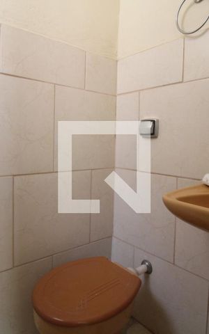 Casa à venda com 310m², 2 quartos e 2 vagasLavabo