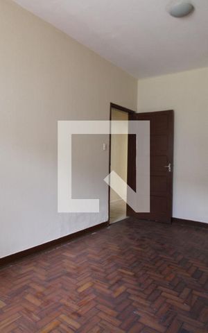 Casa à venda com 310m², 2 quartos e 2 vagasQuarto 1