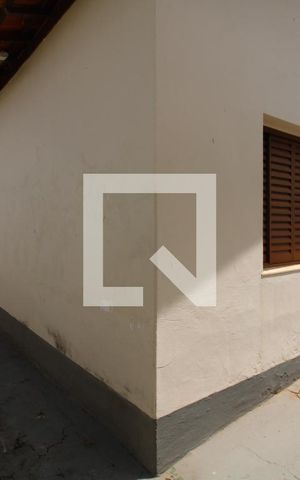 Casa à venda com 310m², 2 quartos e 2 vagasQuintal