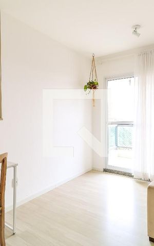 Apartamento à venda com 51m², 2 quartos e 1 vaga Apartamento à venda com 51m², 2 quartos e 1 vagaSala