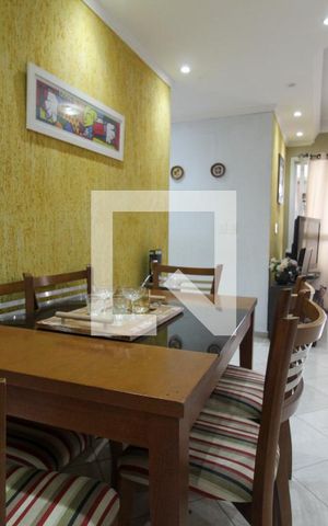 Apartamento à venda com 83m², 3 quartos e 1 vaga Apartamento à venda com 83m², 3 quartos e 1 vagaSala