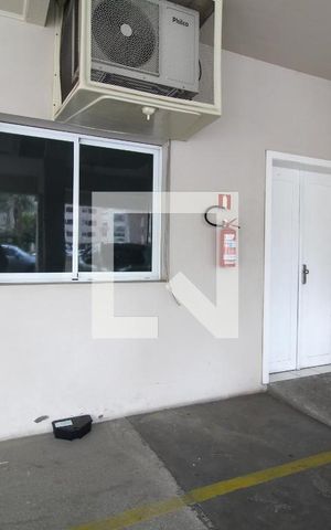Apartamento à venda com 83m², 3 quartos e 1 vaga Apartamento à venda com 83m², 3 quartos e 1 vagaÁrea comum - Salão de festas