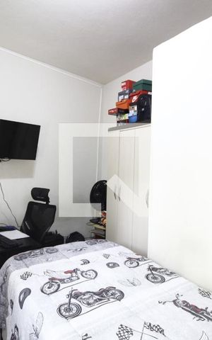Casa à venda com 240m², 3 quartos e 2 vagasQuarto de Serviço
