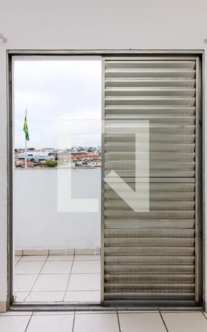Casa à venda com 240m², 7 quartos e 1 vaga Casa à venda com 240m², 7 quartos e 1 vagaQuarto 1 - Suíte