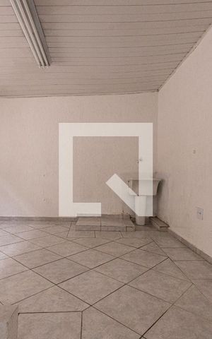 Casa para alugar com 80m², 2 quartos e 2 vagas Casa para alugar com 80m², 2 quartos e 2 vagasVista Cozinha