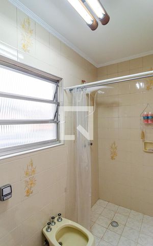 Casa à venda com 400m², 6 quartos e 3 vagas Casa à venda com 400m², 6 quartos e 3 vagasBanheiro da Suíte 2 Casa 2