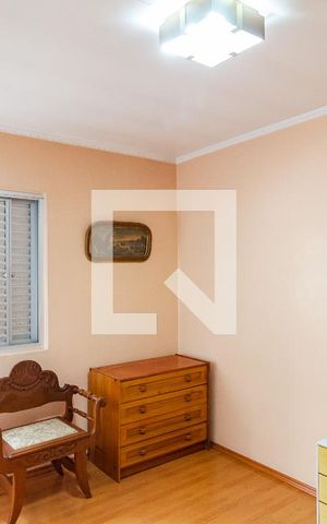 Casa à venda com 400m², 6 quartos e 3 vagas Casa à venda com 400m², 6 quartos e 3 vagasQuarto 3 Casa 1