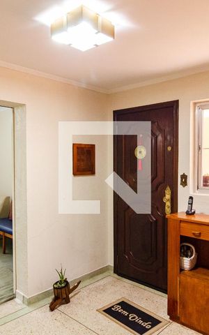Casa à venda com 400m², 6 quartos e 3 vagas Casa à venda com 400m², 6 quartos e 3 vagasHall da Casa 1