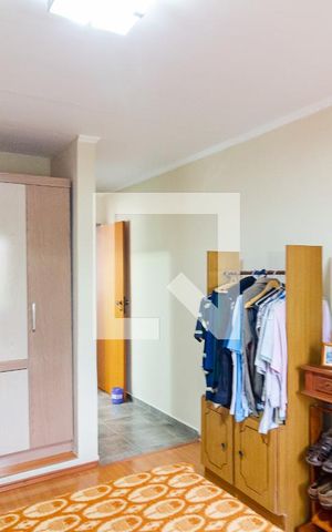 Casa à venda com 400m², 6 quartos e 3 vagas Casa à venda com 400m², 6 quartos e 3 vagasSuíte Casa 1