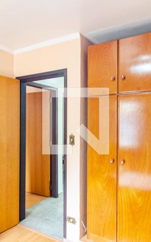 Casa à venda com 400m², 6 quartos e 3 vagas Casa à venda com 400m², 6 quartos e 3 vagasQuarto 4 Casa 1