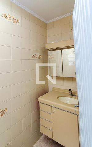 Casa à venda com 400m², 6 quartos e 3 vagas Casa à venda com 400m², 6 quartos e 3 vagasBanheiro da Suíte 1 Casa 2