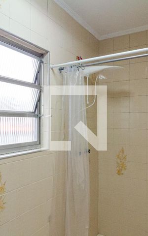 Casa à venda com 400m², 6 quartos e 3 vagas Casa à venda com 400m², 6 quartos e 3 vagasBanheiro da Suíte 2 Casa 2