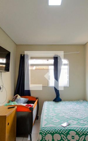 Casa à venda com 70m², 2 quartos e sem vaga Casa à venda com 70m², 2 quartos e sem vagaQuarto 2
