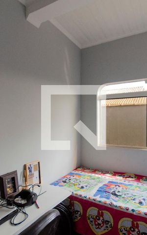 Casa à venda com 70m², 2 quartos e sem vaga Casa à venda com 70m², 2 quartos e sem vagaQuarto 1