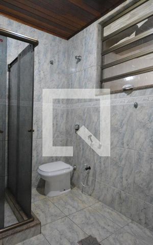Apartamento à venda com 250m², 3 quartos e 1 vagaÁrea de Serviço