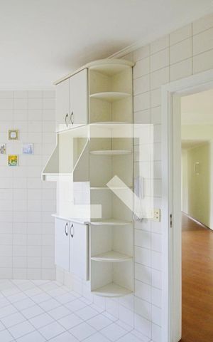 Apartamento para alugar com 57m², 2 quartos e 1 vaga Apartamento para alugar com 57m², 2 quartos e 1 vagaCozinha
