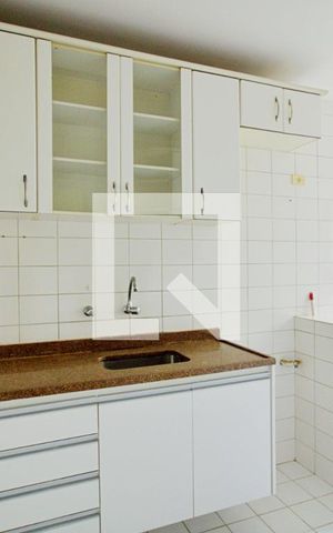 Apartamento para alugar com 57m², 2 quartos e 1 vaga Apartamento para alugar com 57m², 2 quartos e 1 vagaCozinha