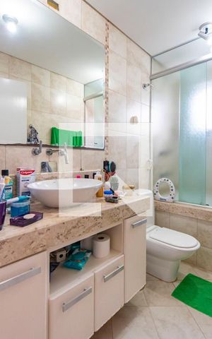 Casa de condomínio à venda com 119m², 2 quartos e 2 vagas Casa de condomínio à venda com 119m², 2 quartos e 2 vagasBanheiro do Quarto 1