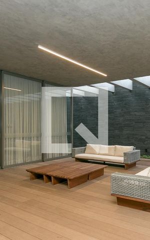 Apartamento para alugar com 158m², 3 quartos e 3 vagas Apartamento para alugar com 158m², 3 quartos e 3 vagasÁrea Comum