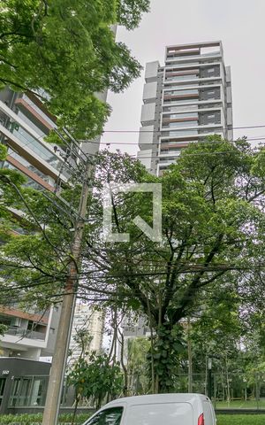 Apartamento para alugar com 158m², 3 quartos e 3 vagas Apartamento para alugar com 158m², 3 quartos e 3 vagasFachada