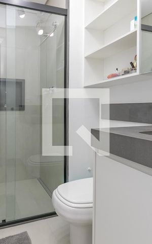 Apartamento para alugar com 158m², 3 quartos e 3 vagas Apartamento para alugar com 158m², 3 quartos e 3 vagasBanheiro da Suíte 3