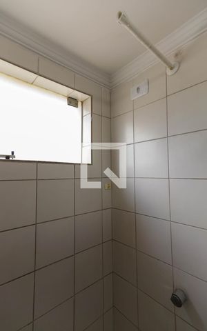 Apartamento para alugar com 74m², 3 quartos e 1 vaga Apartamento para alugar com 74m², 3 quartos e 1 vagaBanheiro da Suíte