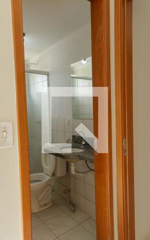 Apartamento para alugar com 74m², 3 quartos e 1 vaga Apartamento para alugar com 74m², 3 quartos e 1 vagaBanheiro da Suíte