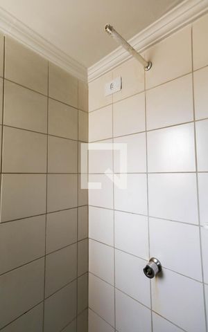 Apartamento para alugar com 74m², 3 quartos e 1 vaga Apartamento para alugar com 74m², 3 quartos e 1 vagaBanheiro