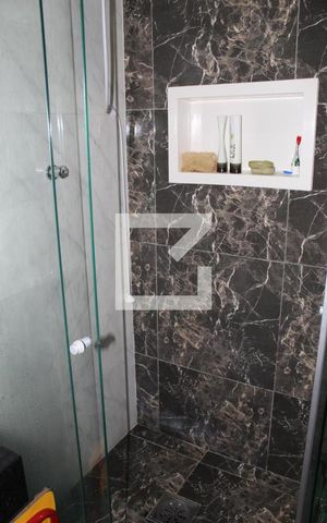Casa à venda com 338m², 7 quartos e 2 vagasCasa 2 - banheiro 