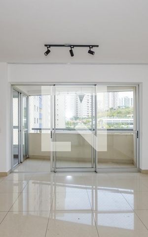 Apartamento à venda com 69m², 2 quartos e 2 vagasSala