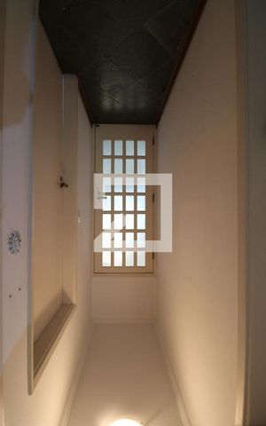 Casa à venda com 184m², 3 quartos e 3 vagasCorredor