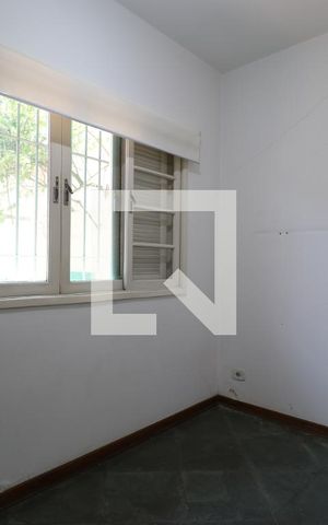 Casa à venda com 184m², 3 quartos e 3 vagasQuarto 3