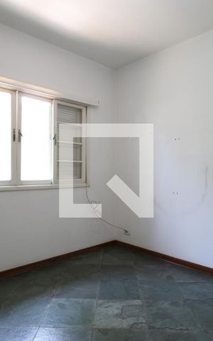 Casa à venda com 184m², 3 quartos e 3 vagasQuarto Suíte