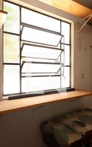 Casa à venda com 184m², 3 quartos e 3 vagasQuarto de Serviço