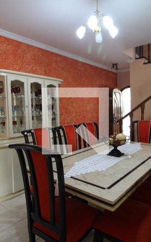 Casa à venda com 1000m², 3 quartos e 6 vagasSala 2