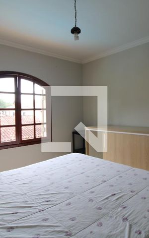 Casa à venda com 1000m², 3 quartos e 6 vagasSuíte 1
