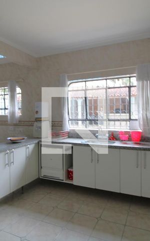 Casa à venda com 1000m², 3 quartos e 6 vagasCozinha