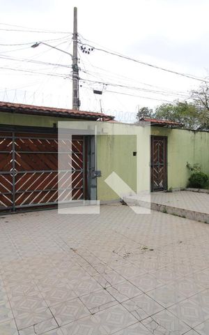 Casa à venda com 1000m², 3 quartos e 6 vagasGaragem