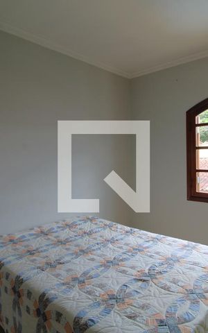 Casa à venda com 1000m², 3 quartos e 6 vagasSuíte 2