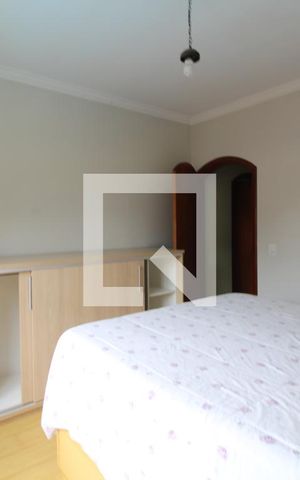 Casa à venda com 1000m², 3 quartos e 6 vagasSuíte 1