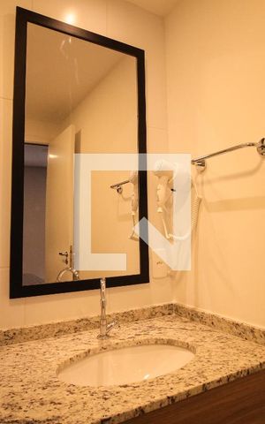 Studio à venda com 26m², 1 quarto e sem vaga Studio à venda com 26m², 1 quarto e sem vagaBanheiro